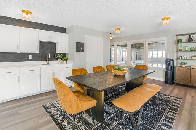 Photo - Concord Crossing