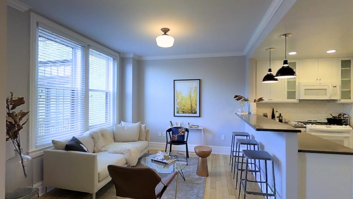 Photo - Touraine Apartments