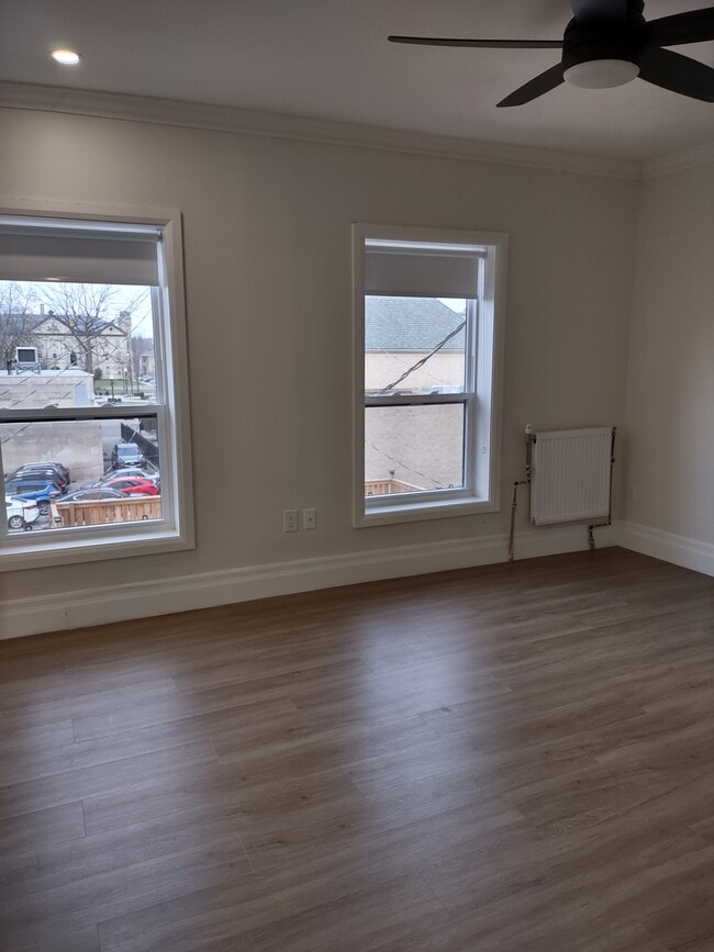 Photo - 130-134 Dalhousie St