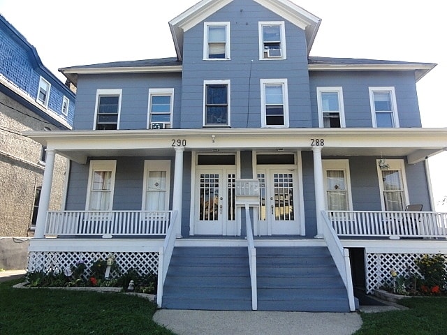 Photo - 288-290 Villa St
