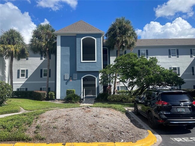 Building Photo - 3210 Clubside Dr Unit 3210