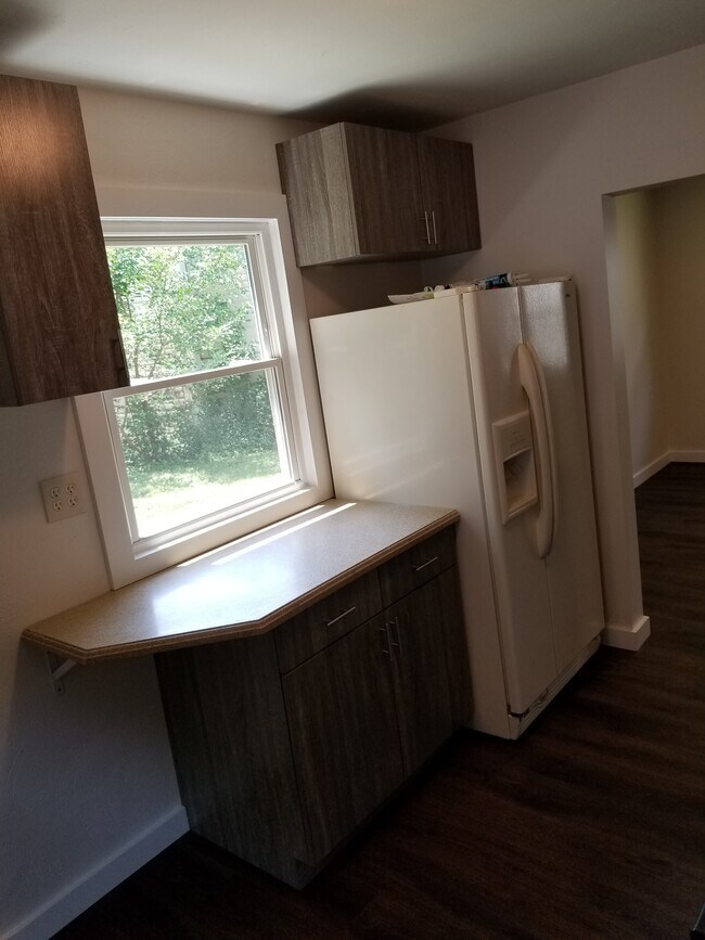 Photo - 1410 Slosson St