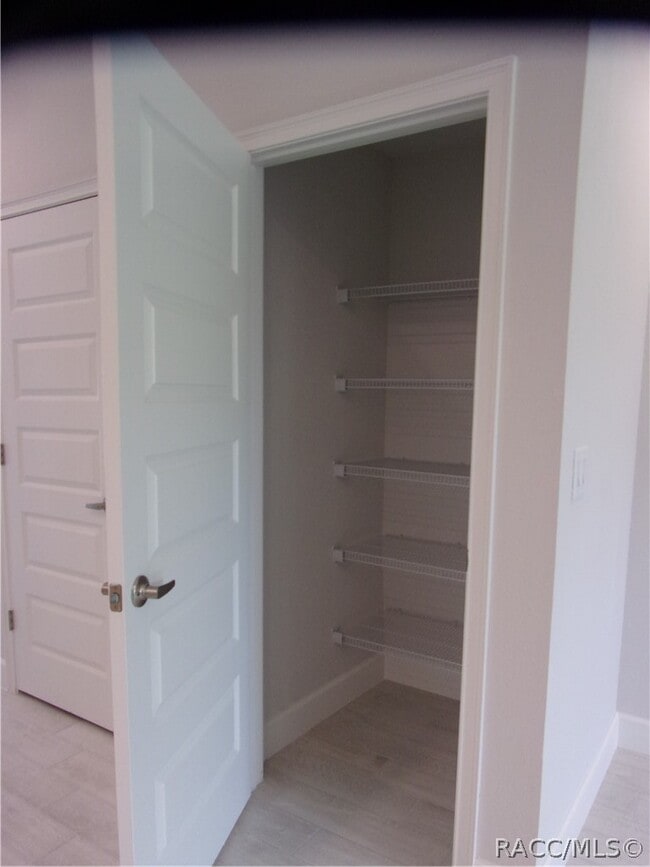 Photo - 215 Bittern Lp