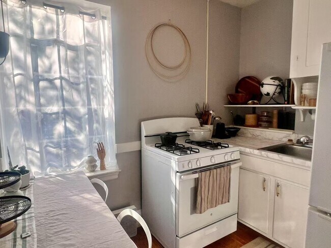 Photo - 284 Harvard St Unit 404