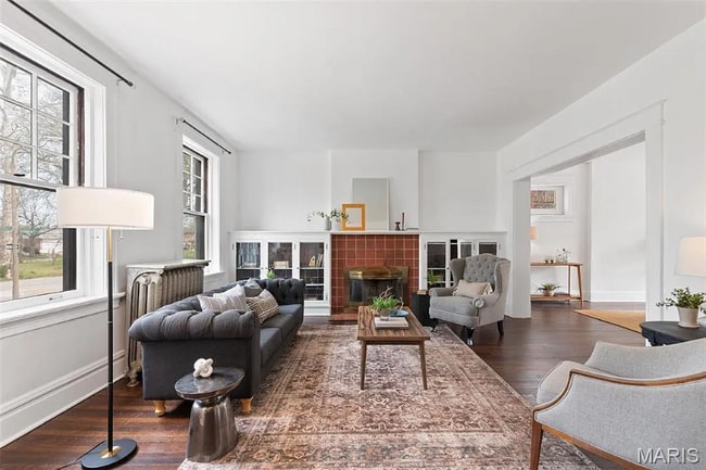 Photo - 604 Bellerive Blvd