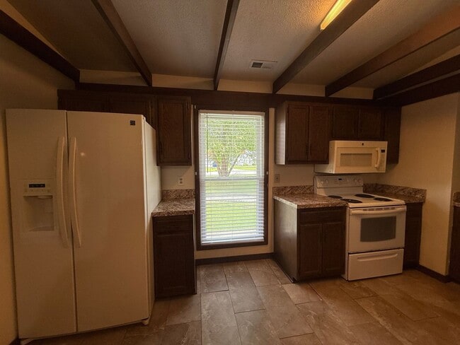 Photo - 3 bedroom, 2 bath House