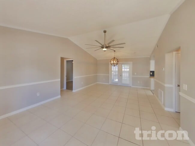 Photo - 1446 Deborah Dr