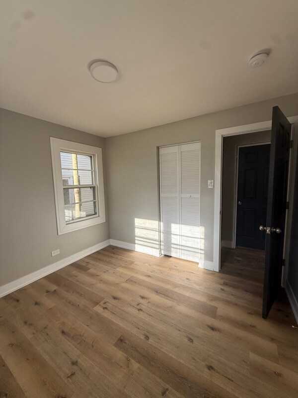 Photo - 338 Indianwood Blvd