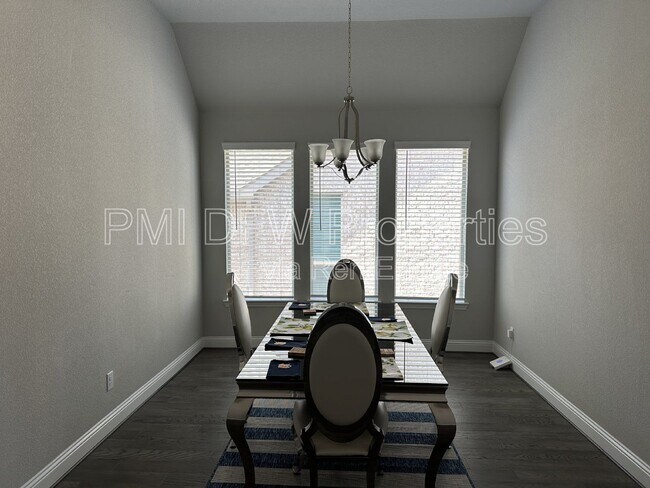 2222 McMullin Dr