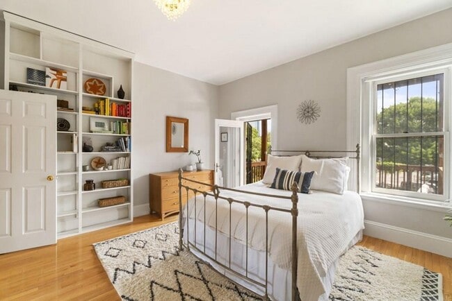 Primary bedroom - 570 Massachusetts Ave Unit 3