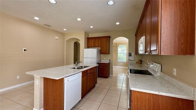 Photo - 6679 Duncaster St
