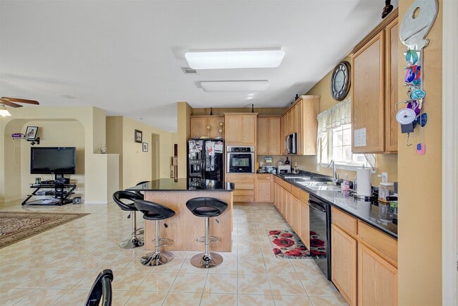 Photo - 29642 Legends Green Dr