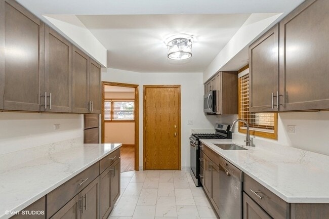 Photo - 8010 W Addison St Unit 1