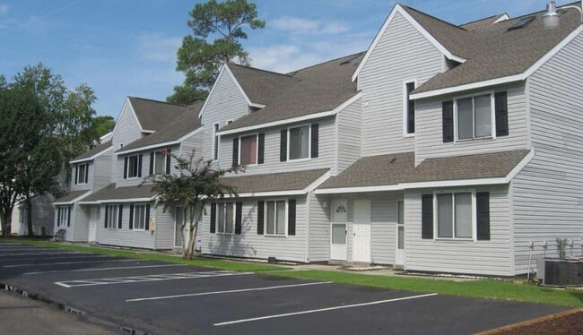 Photo - Fairway Village Beautifully Upgraded Condo (Island Green)