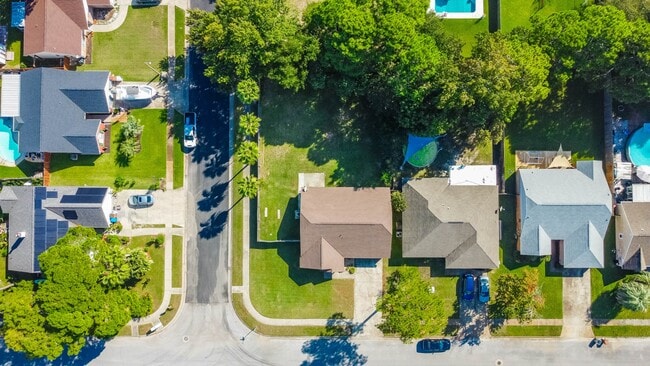 Photo - 1356 Sterling Point Dr