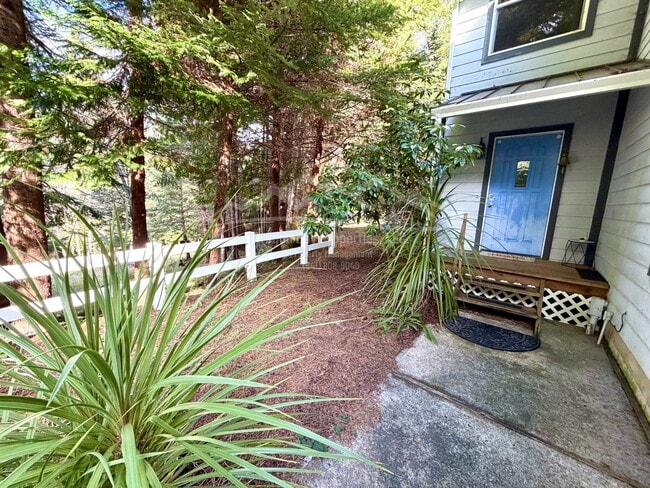 Photo - 70051 Stage Rd