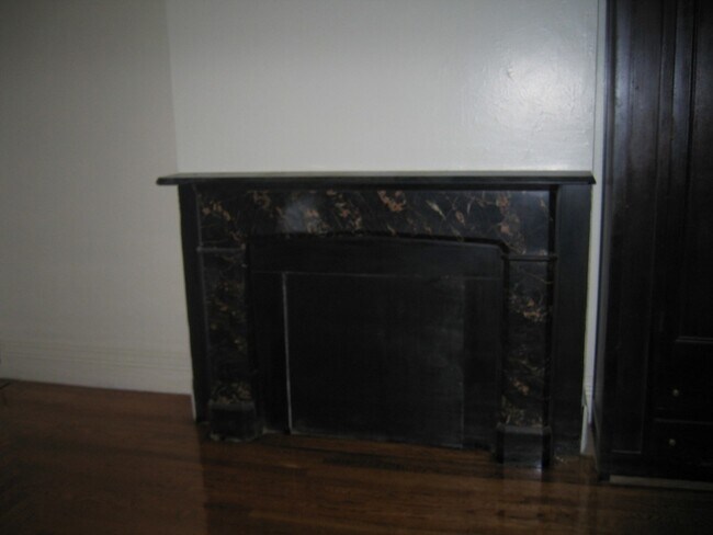 Photo - 40 Academy St Unidad 1