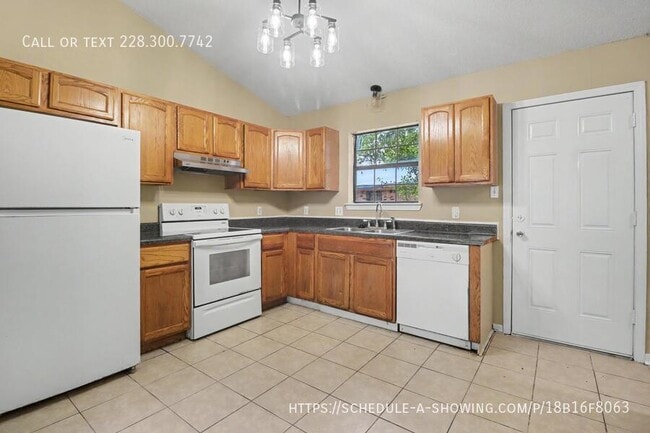 Photo - 2414 34th Ave