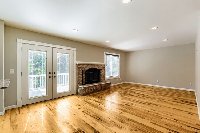 Photo - Evolve Real Estate: Upgraded and Stylish Remodel in Highlands Ranch. Available Immediately!