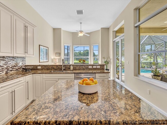 1286 River Reach Dr