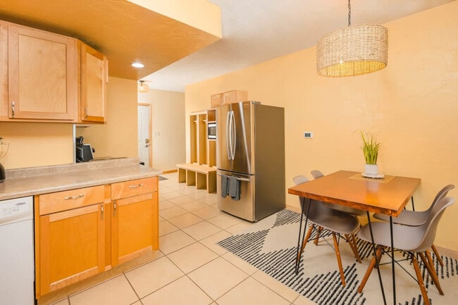 Photo - 228 N Rankin St Unit ID1061616P