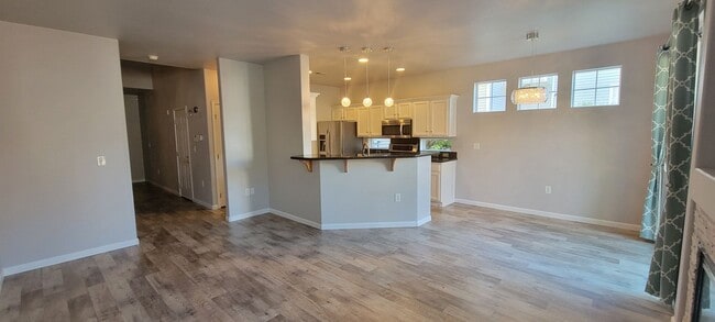Photo - Shadow Hawk 3 bedroom Town home