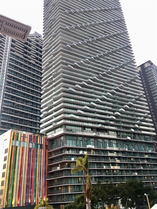 Building Photo - 1300 S Miami Ave Unit 1207