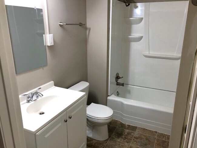 Photo - 3 Bed House - MUST SEE!!