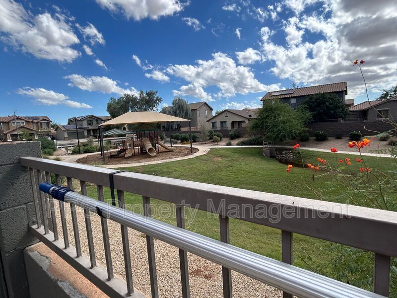 Photo - 15439 W Poinsettia Dr