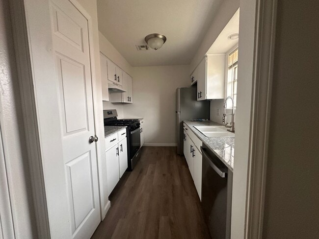 Photo - 6623 NW Denver Ave Unit Apt B