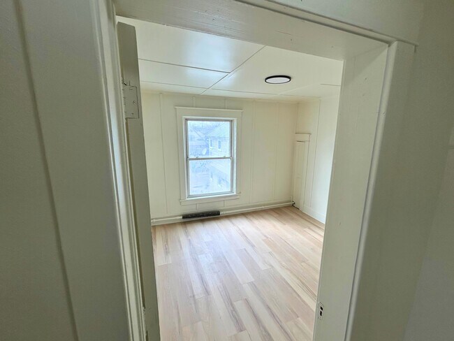 404 Maple St Unit 3