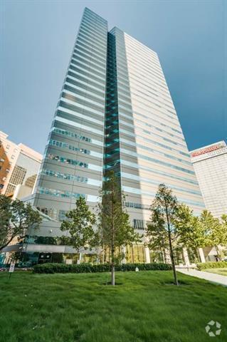Building Photo - 350 North St. Paul Street Unit 3010 Rental