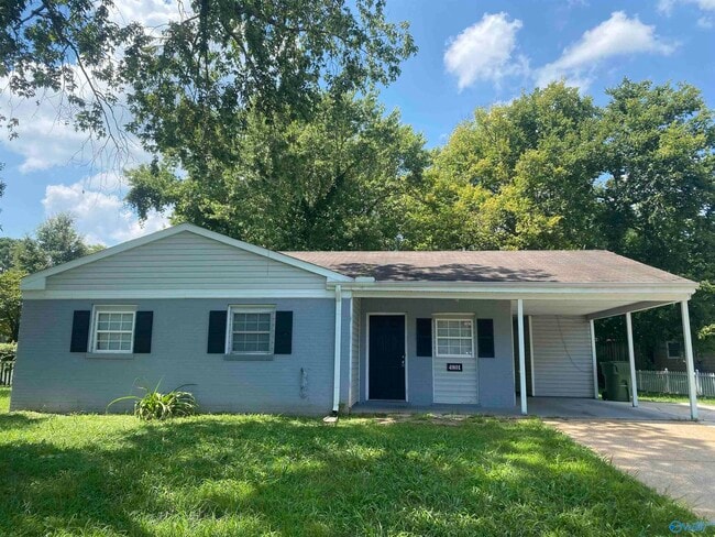 Building Photo - 4801 Padgett Dr Rental