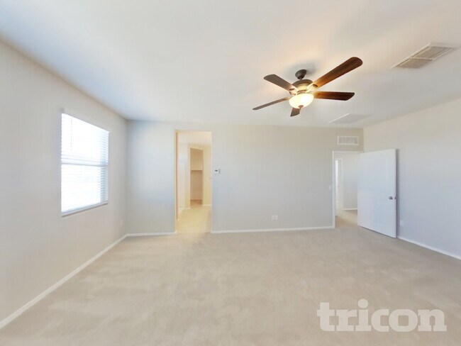 Photo - 5250 E Wallace Wy