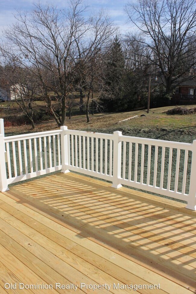 Photo - 2 br, 2.5 bath House - 1460 Taylor Grove L...