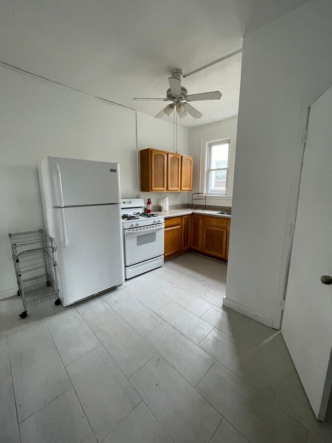 Photo - 1 Vassar Ave Unidad Apt 3
