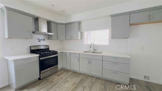Photo - 6719 Vineland Ave