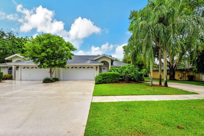Photo - 13810 Yarmouth Dr