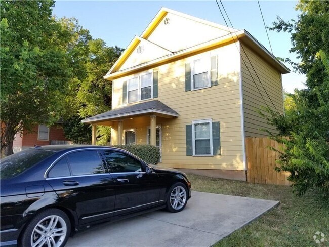 Building Photo - 1707 Chestnut Ave Rental