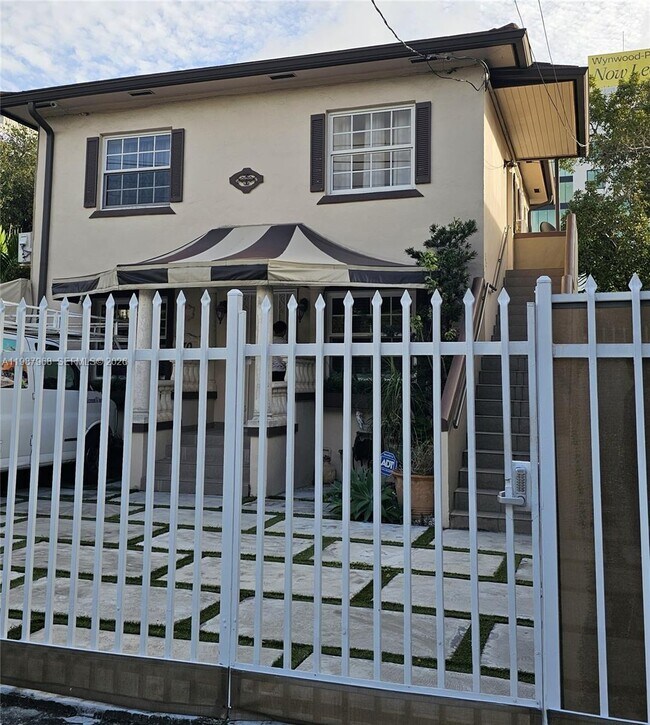 Building Photo - 70 NW 31st St Unit 1