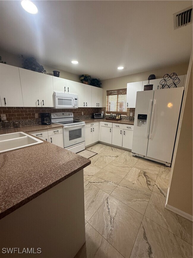 Photo - 1113 SE 20th Ct