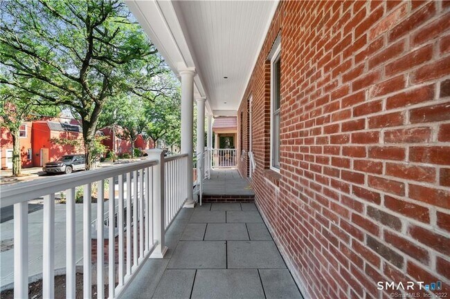 109 Olive St Unit 1