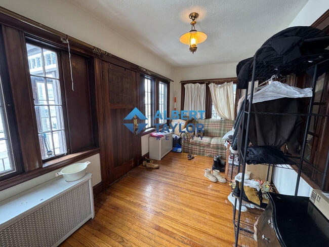 Building Photo - 44 Kirkwood Rd