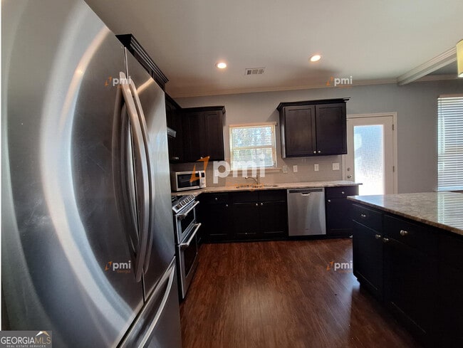 Photo - 2449 Boulder Rd SE