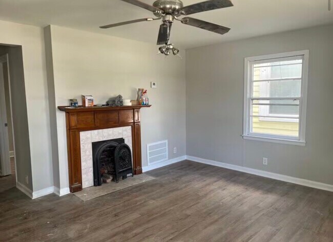 Photo - 222 Telfair St