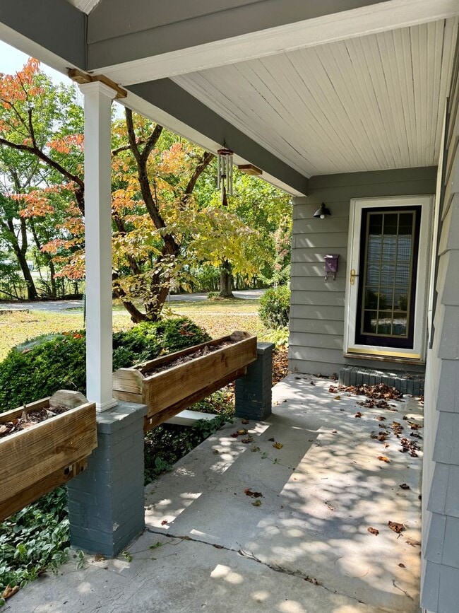 Photo - Quaint Cottage steps Away From VT Campus