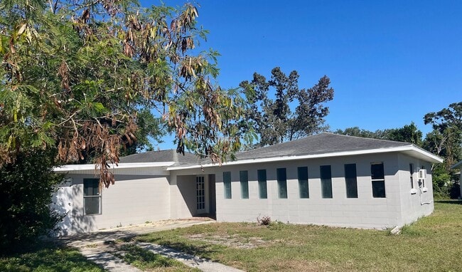 Building Photo - Norfolk Unit 520 Norfolk Circle