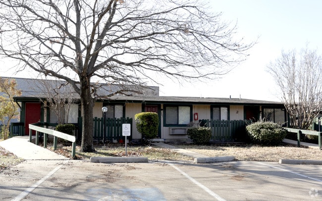 Photo - Walker Place