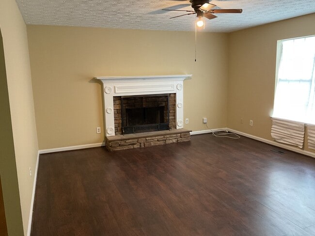 Photo - 222 Shadow Wood Dr