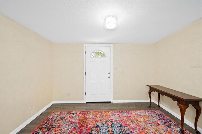 Photo - 245 S Rhodes St